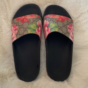 Gucci Flower Bloom Slides